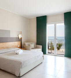 Hotel La Spiaggia Torre Lapillo